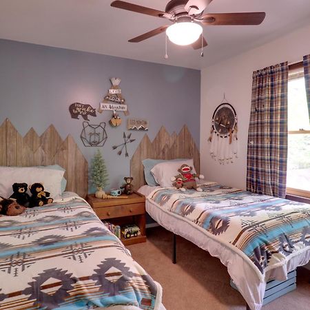 Cozy Whittier Home With Fire Pits Less Than 15 Mi To Hiking! Exteriör bild