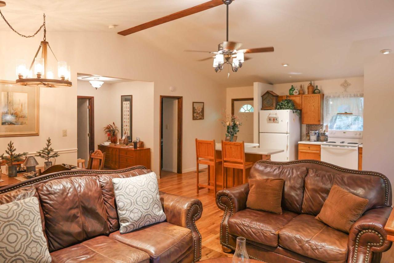 Cozy Whittier Home With Fire Pits Less Than 15 Mi To Hiking! Exteriör bild