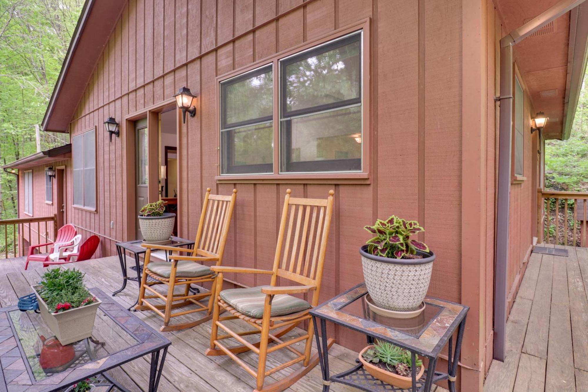 Cozy Whittier Home With Fire Pits Less Than 15 Mi To Hiking! Exteriör bild
